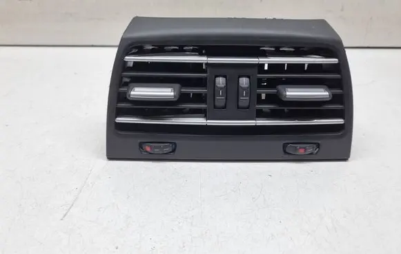 BMW 7 F01 F02 F03 F04 Rear air vent grill 9118249 64229118249
