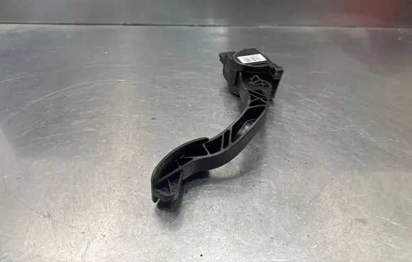 Peugeot 3008 I Accelerator throttle pedal 0280755167 9671416880