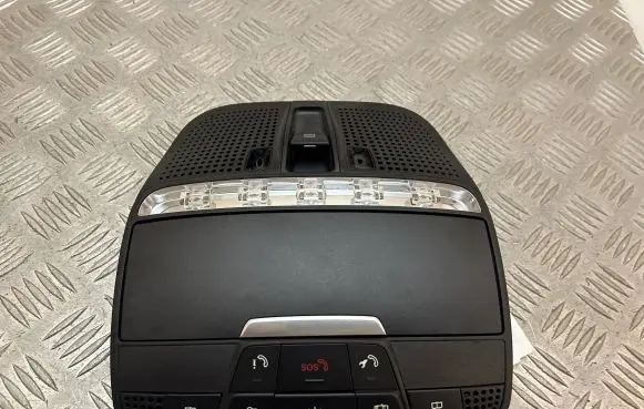 Mercedes-Benz GLC X253 C253 Front seat light A0009018503