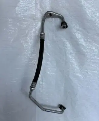 Renault Espace IV Air conditioning (A/C) pipe/hose 8200390318