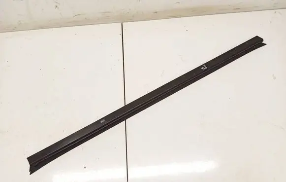 Ford Mondeo MK IV Rubber seal rear door 