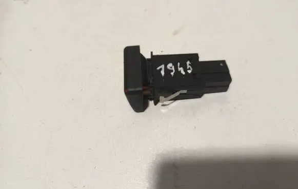 Audi A4 S4 B7 8E 8H Hazard light switch 8E0941509