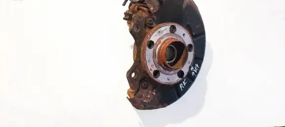 Skoda Fabia Mk2 (5J) Front wheel hub