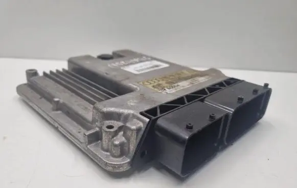 Audi A4 S4 B8 8K Engine control unit/module 03L906022MK 0281015583 03L906022B