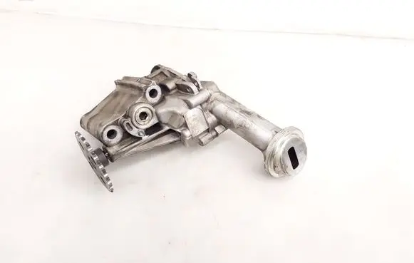 Renault Scenic III - Grand scenic III Oil pump 150008247R