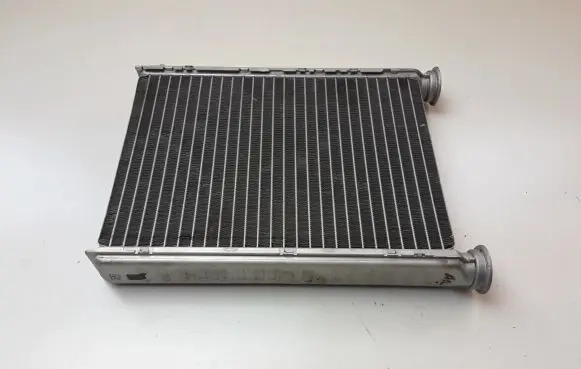 Alfa Romeo Giulietta Air conditioning (A/C) radiator (interior) 669947R