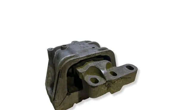 Volkswagen PASSAT B6 Engine mount bracket 1K0199262