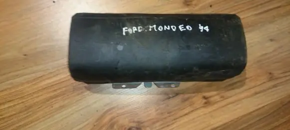 Ford Mondeo MK II Passenger airbag