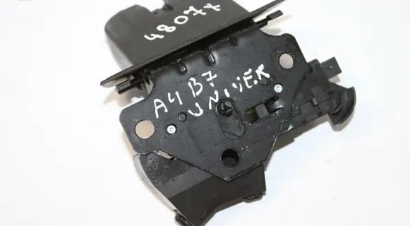 Audi A4 S4 B7 8E 8H Tailgate/trunk/boot lock/catch/latch 8E9827520A