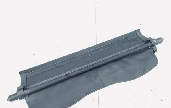 Parcel shelf