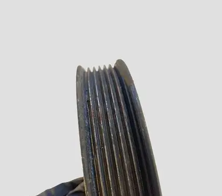 Opel Zafira B Crankshaft pulley 55196301