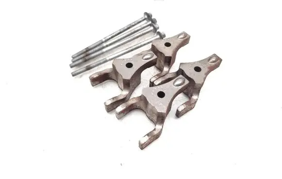 Jaguar XE Fuel Injector clamp holder 