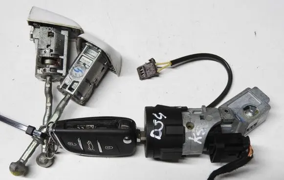 Citroen DS4 Ignition lock 20CA36