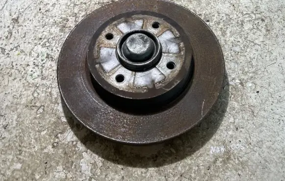 Peugeot 3008 I Rear brake disc