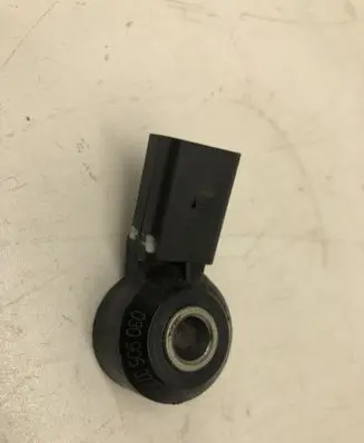 Volkswagen Golf VII Detonation knock sensor 030905377D