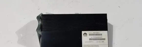 Dodge RAM Sound amplifier 68267099AA 26777Y TE1AA2395N2971