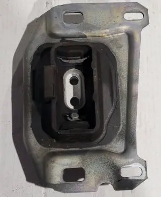 Peugeot 5008 II Engine mount bracket 9807420980
