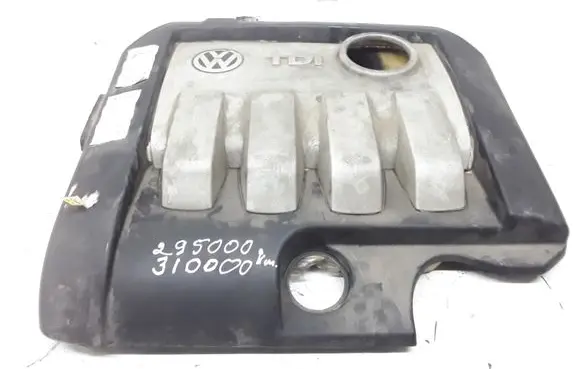 Volkswagen Golf V Engine cover (trim) 03G103925AD
