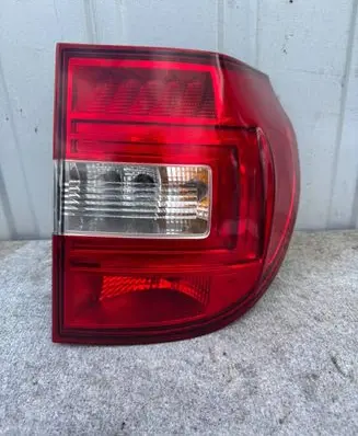 Skoda Yeti (5L) Rear/tail lights 5L0945096 5L0945112