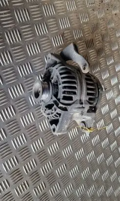 Opel Zafira A Generator/alternator 90561971 0124415002