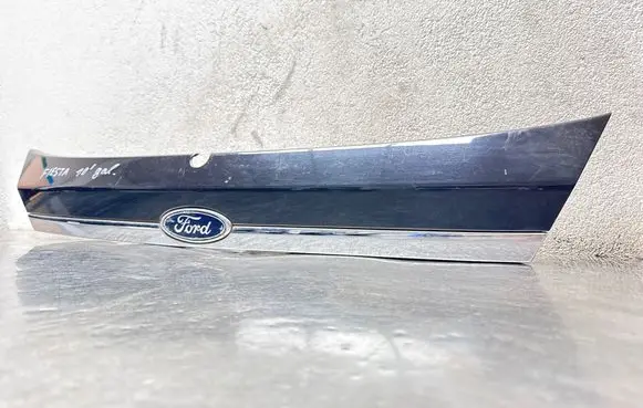 Ford Fiesta Trunk door license plate light bar 8A61A43404DDW