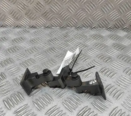 BMW 3 G20 G21 Front door hinges set 7246068 7246066