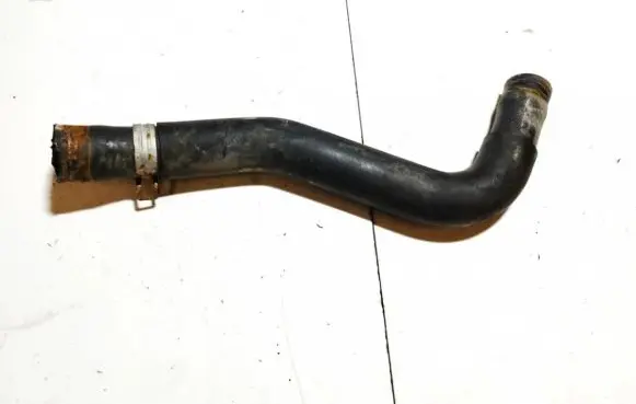 Subaru Legacy Engine coolant pipe/hose