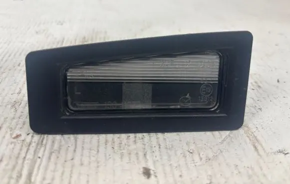 Mazda 3 III Number plate light 13041979