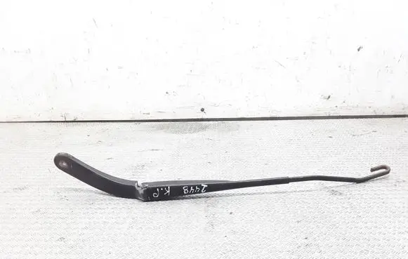 Renault Megane II Front wiper blade arm