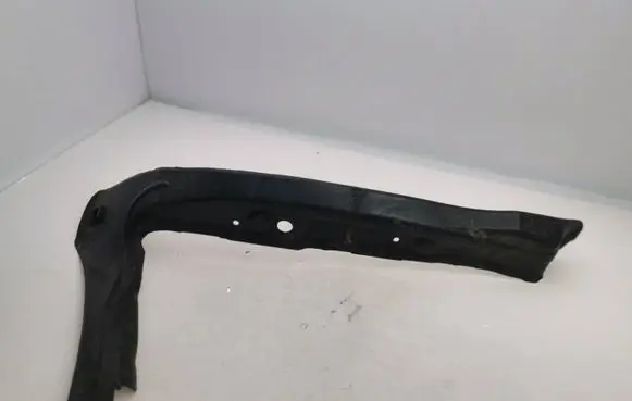 Audi A5 8T 8F Front mudguard 8T0821111