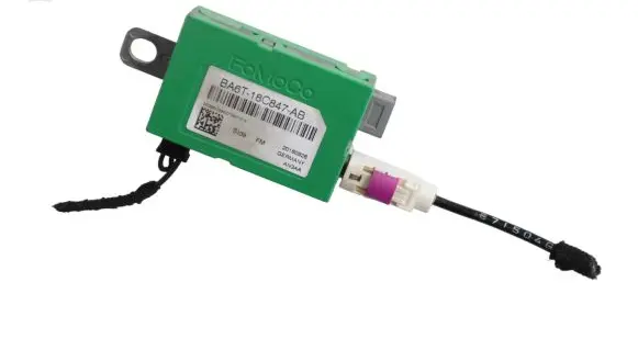 Ford Fiesta Aerial antenna amplifier BA6T18C847AB