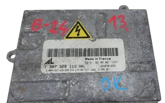 Audi A4 S4 B6 8E 8H Headlight ballast module Xenon 1307329115
