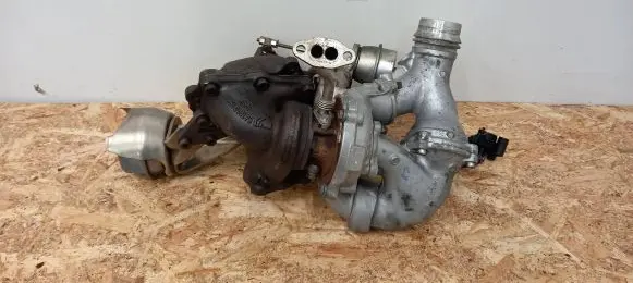 Mercedes-Benz C W205 Turbo A6510901186 A6511530341 A6511801120