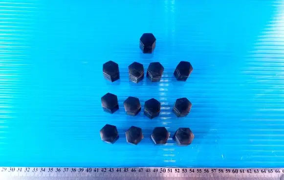 Opel Astra K Wheel nut cap/cover 