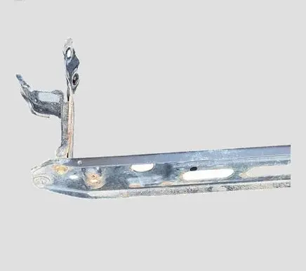 Volvo S60 Radiator mount bracket 31261931