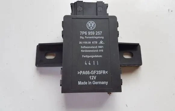 Volkswagen Touareg II Other control units/modules 7P6959257
