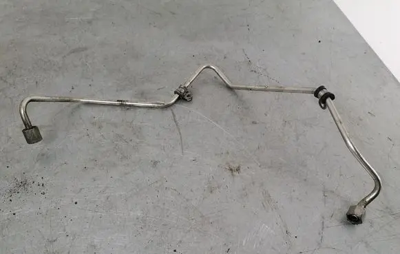Volkswagen Golf Plus Turbo turbocharger oiling pipe/hose