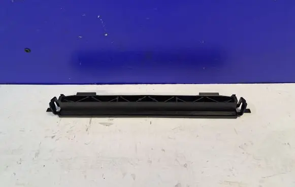 Jaguar XE Other interior part GX7318K258A