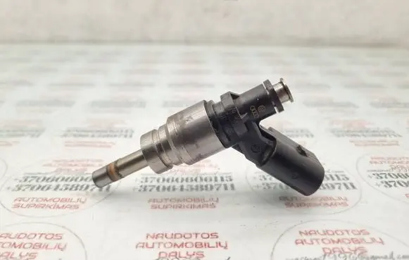 Audi Q7 4L Fuel injector 079906036C