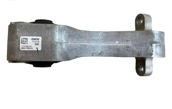 Engine mount bracket