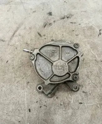 Ford Galaxy Vacuum pump D1651A 1204T