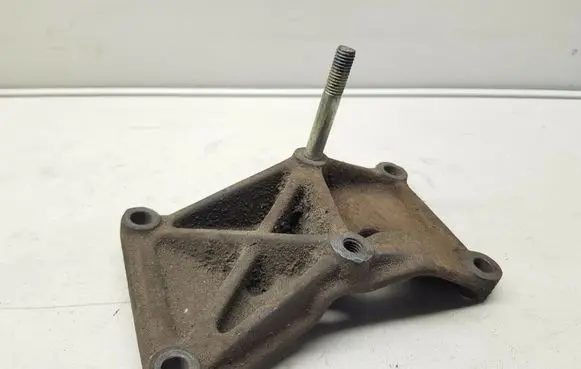 Ford Escort Engine mounting bracket 91AB10153AB