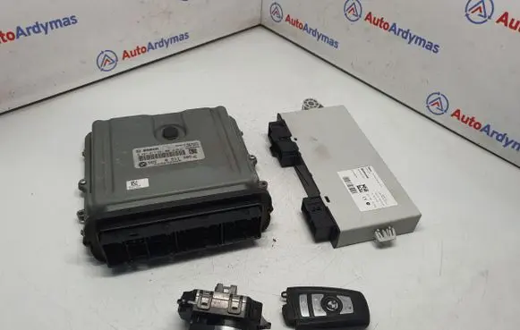 BMW 5 F10 F11 Engine ECU kit and lock set 8511385 13618511385 0281017081