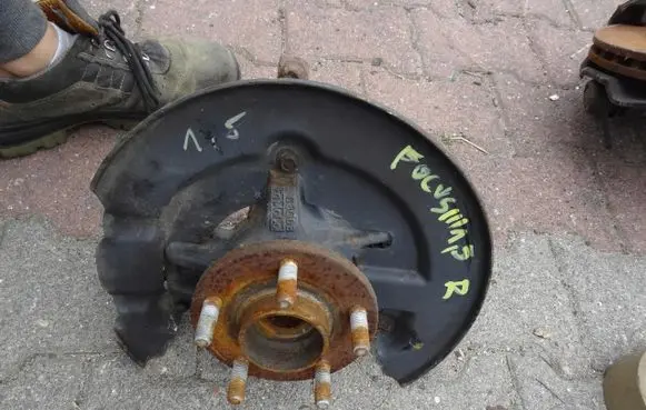 Ford Focus Front wheel hub spindle knuckle XXXXXXXXXX
