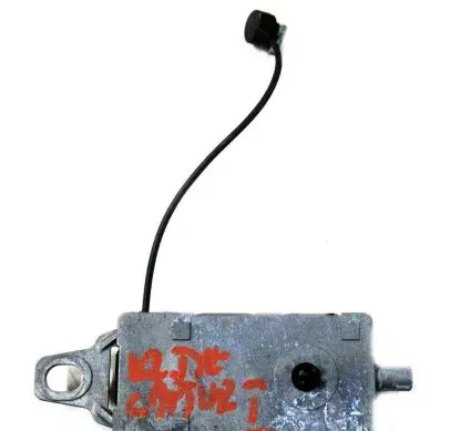 Renault Captur Aerial antenna amplifier 282303463R 563517 36033IT