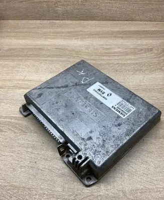 Renault 19 Engine control unit/module ECU 7700731802 S100811102E
