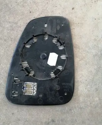 Renault Megane III Wing mirror glass 12523060