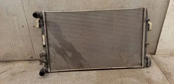 Skoda Roomster (5J) Coolant radiator 6Q0121253R