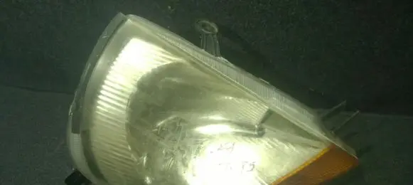 Ford Ka Headlight/headlamp 205321Z2