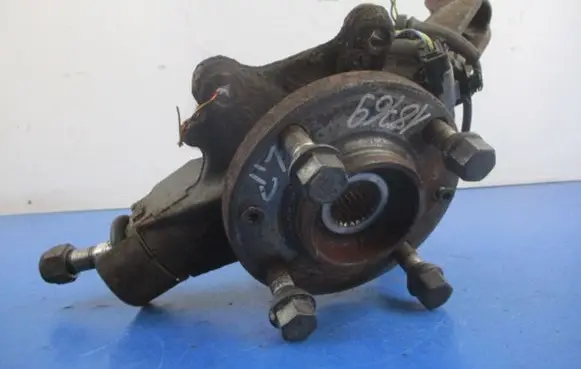 Peugeot 308 Front wheel hub spindle knuckle